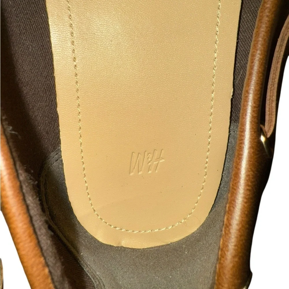 H&M Women’s Brown Faux Leather Boat Shoes Size 9 deck shoe with laces and bow